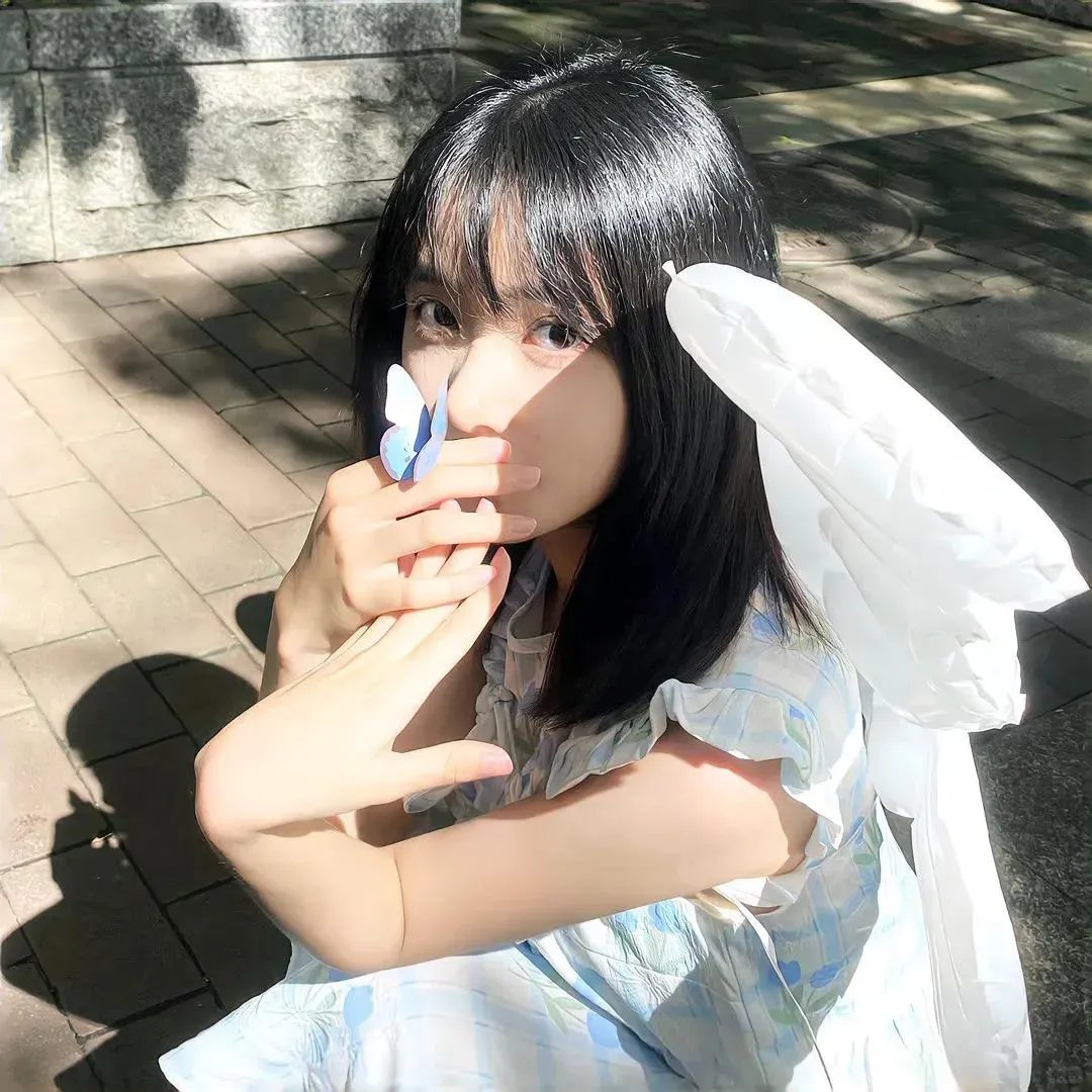 难为情 海报